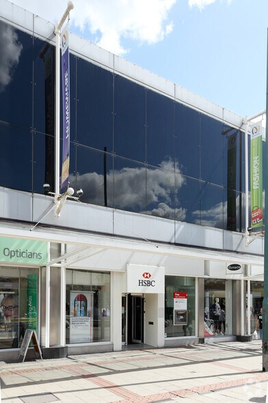Marlowes, Hemel Hempstead for lease - Building Photo - Image 2 of 68