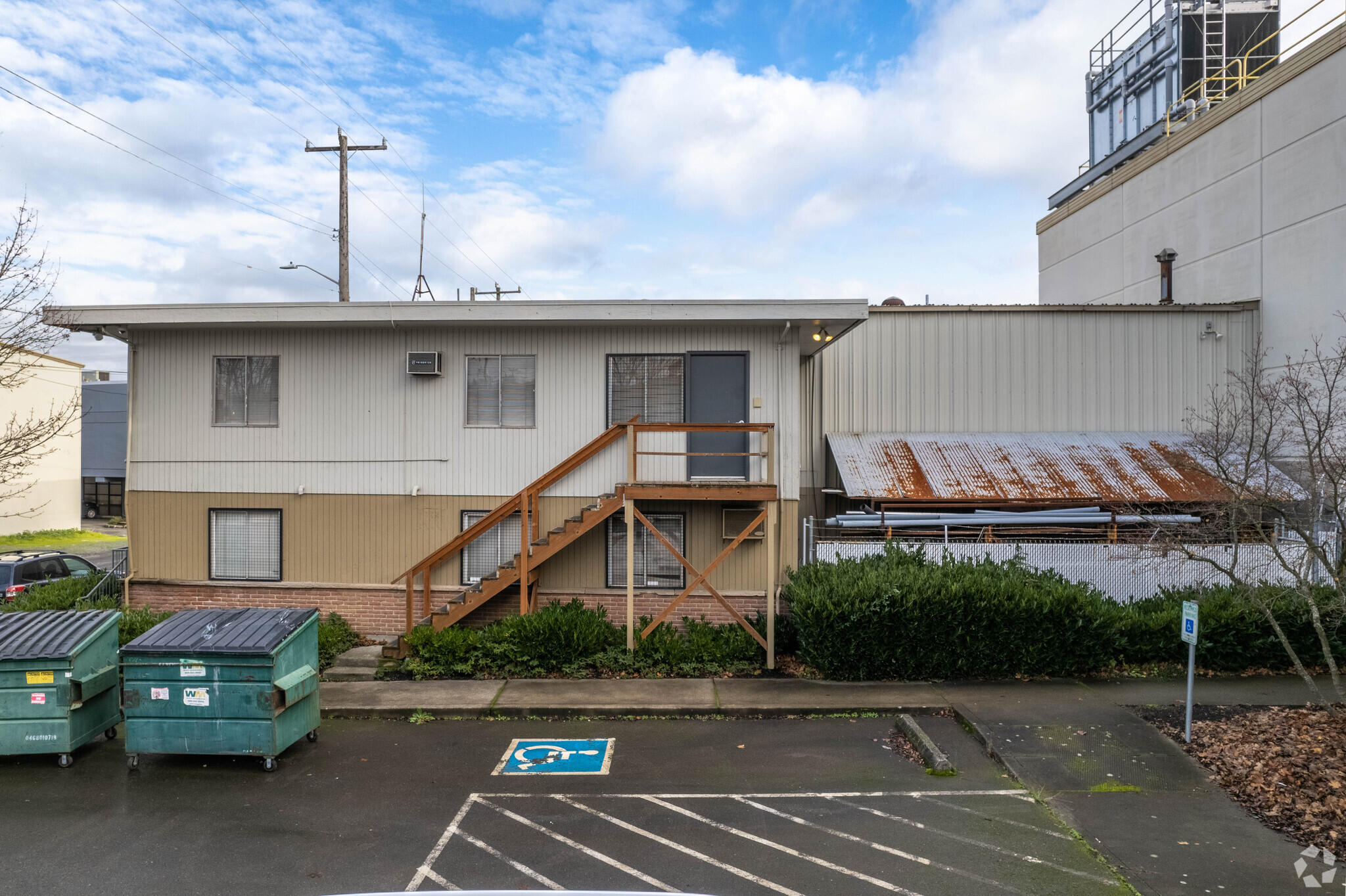 551 S River St, Seattle, WA for lease Primary Photo- Image 1 of 4