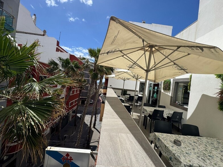 Calle Salvador Cuyas, 8, Las Palmas de Gran Canaria, Las Palmas for lease - Primary Photo - Image 1 of 67