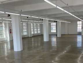 122 E 7th St, Los Angeles, CA for lease Interior Photo- Image 2 of 10