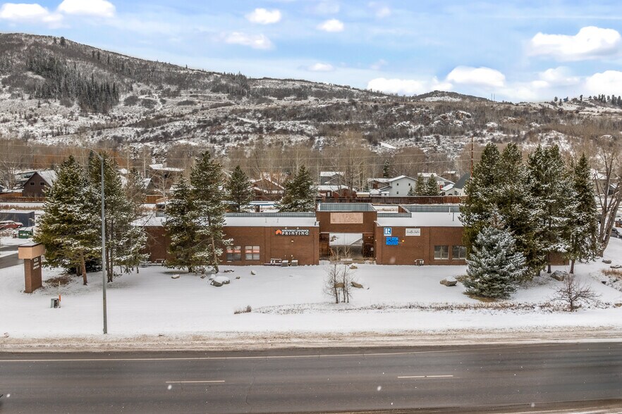 625 S Lincoln Ave, Steamboat Springs, CO à louer - Photo du bâtiment - Image 3 de 20