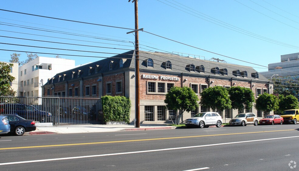 1554 S Sepulveda Blvd, Los Angeles, CA à louer - Photo du bâtiment - Image 3 de 29