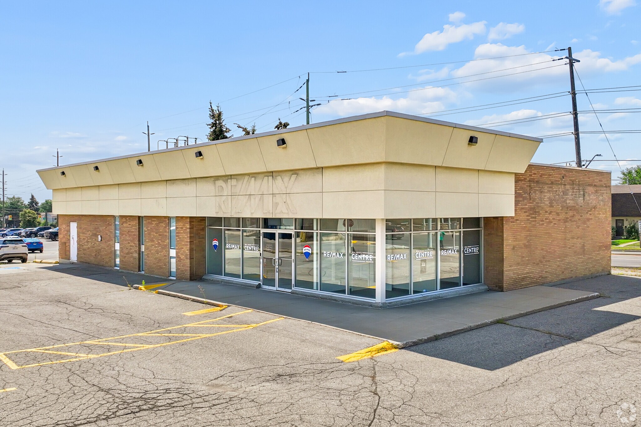 23 Mountainview Rd S, Halton Hills, ON for lease Building Photo- Image 1 of 7