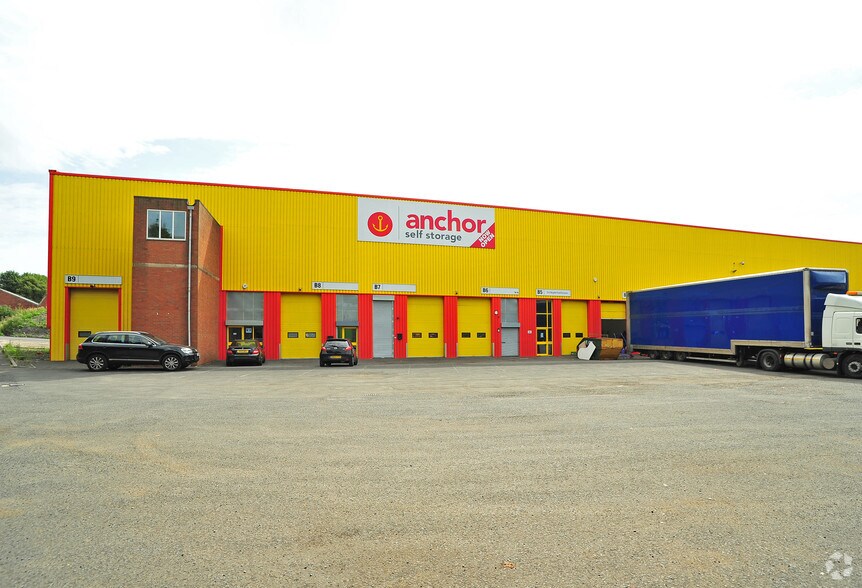 New Rd, Dudley à louer - Photo du bâtiment - Image 2 de 3