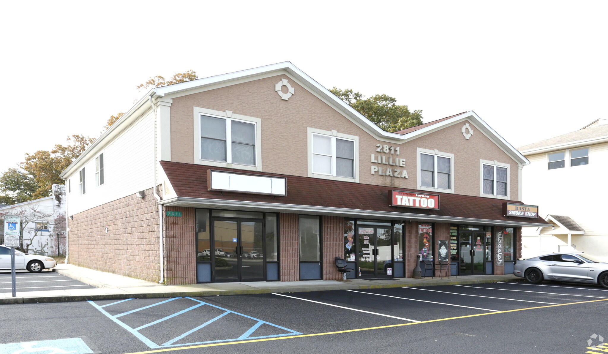 2811 Route 37 E, Toms River, NJ à louer Photo principale- Image 1 de 3