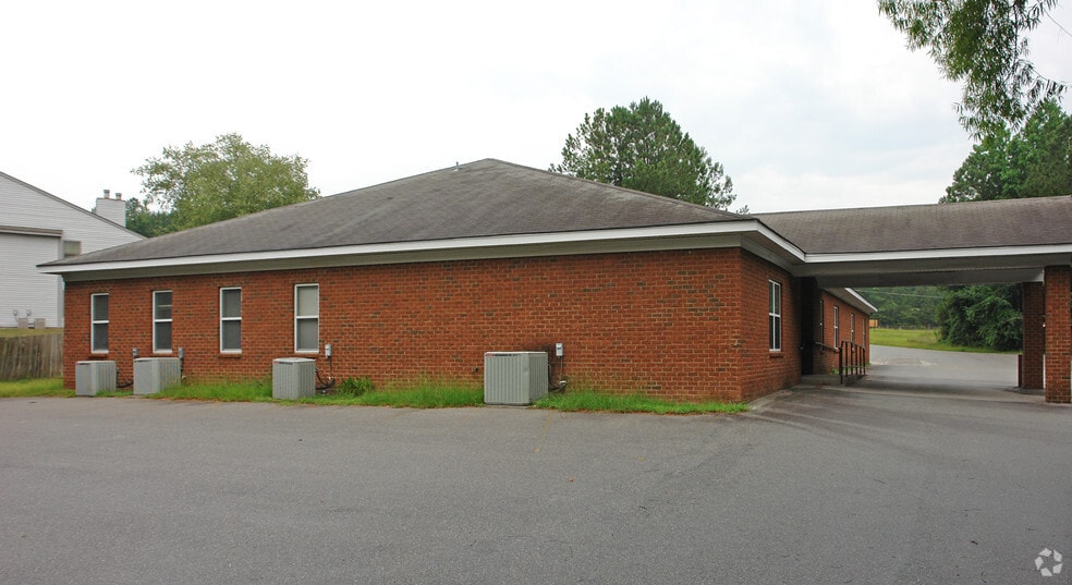 90 Brighton Hill Rd, Columbia, SC for lease - Building Photo - Image 3 of 7