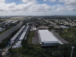 6111 Johns Rd, Tampa, FL - AERIAL map view