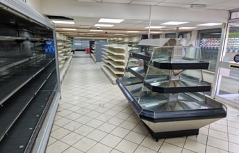 2 St. Martins Pl, Grimsby for lease Interior Photo- Image 2 of 2