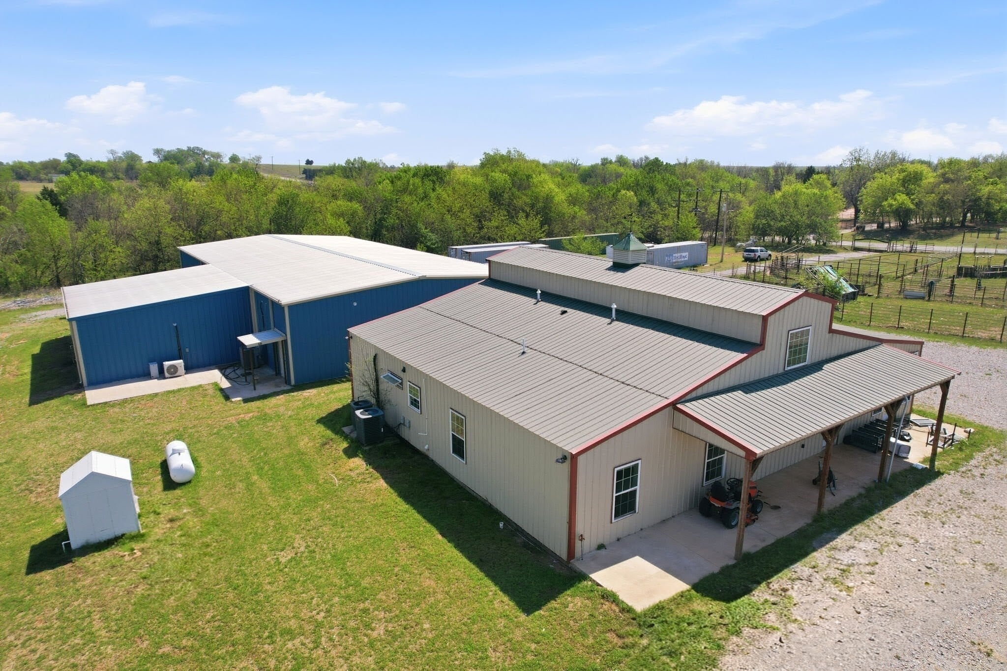 17052 NE North Dr, Fletcher, OK for sale Primary Photo- Image 1 of 33