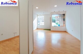 Plus de détails pour Commerce de détail à louer