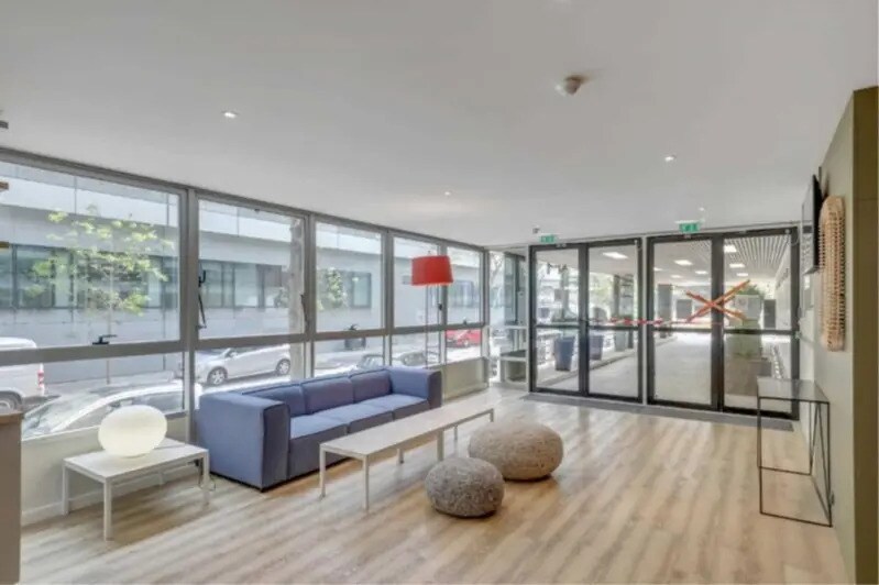 1 Rue François Jacob, Rueil-Malmaison for lease - Building Photo - Image 1 of 12