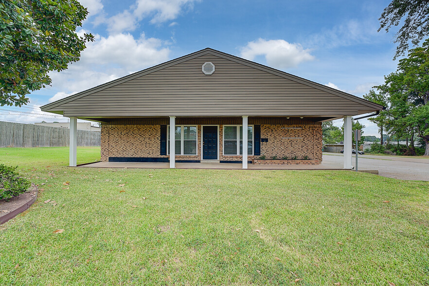 1015 E 35th St, Texarkana, AR à vendre - Photo du bâtiment - Image 3 de 35