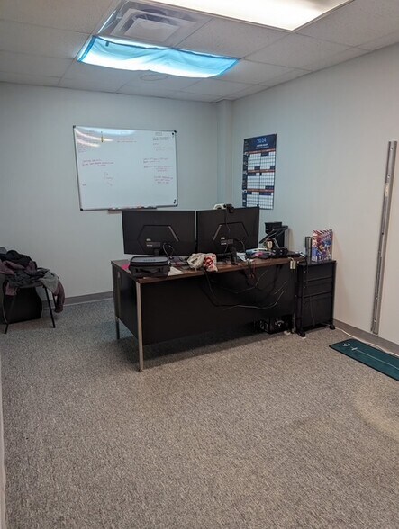 4245 Union Rd, Buffalo, NY à louer - Photo du bâtiment - Image 2 de 11