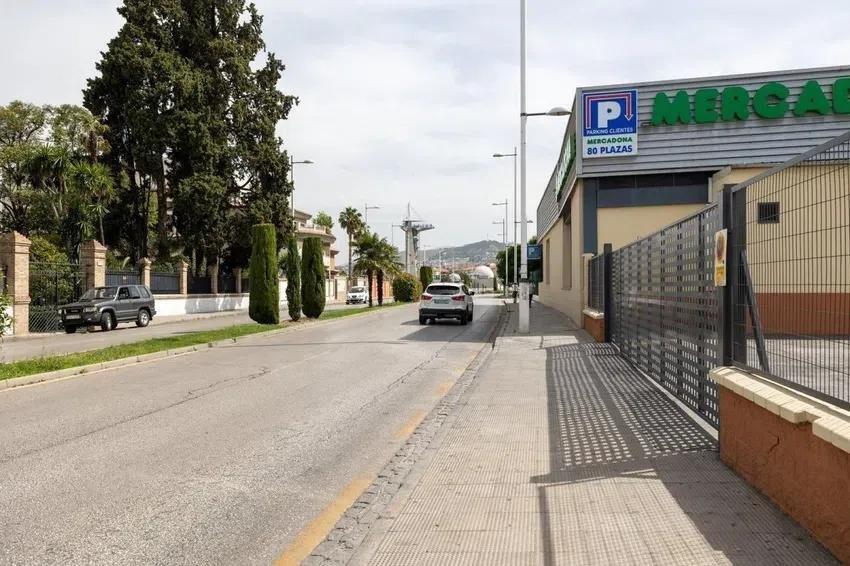 Retail in Granada for sale - Building Photo - Image 3 of 25