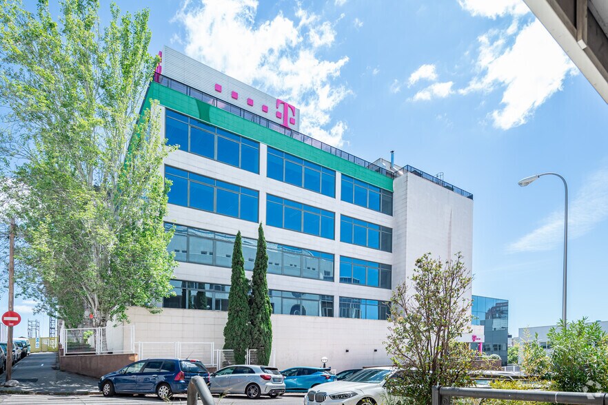 Calle de Orduña, 2, Madrid, Madrid for lease - Primary Photo - Image 1 of 14