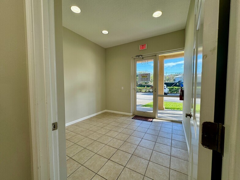 5543 A1A S, Saint Augustine, FL for lease - Building Photo - Image 3 of 17