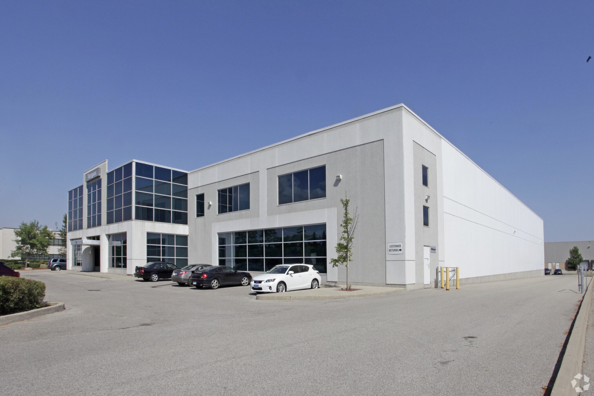 90 Admiral Blvd, Mississauga, ON à louer Photo principale- Image 1 de 3