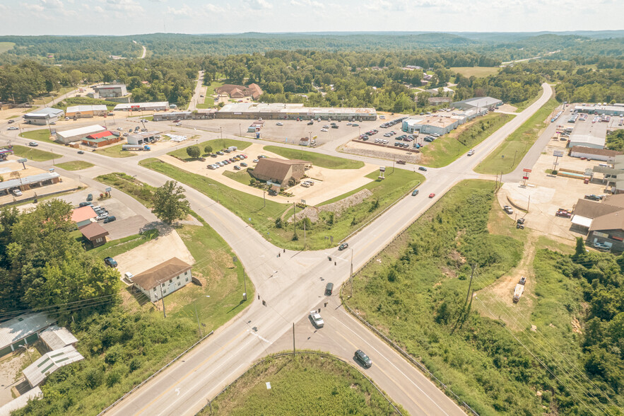 100 H & S, Doniphan, MO à vendre - Photo du b timent - Image 3 de 30