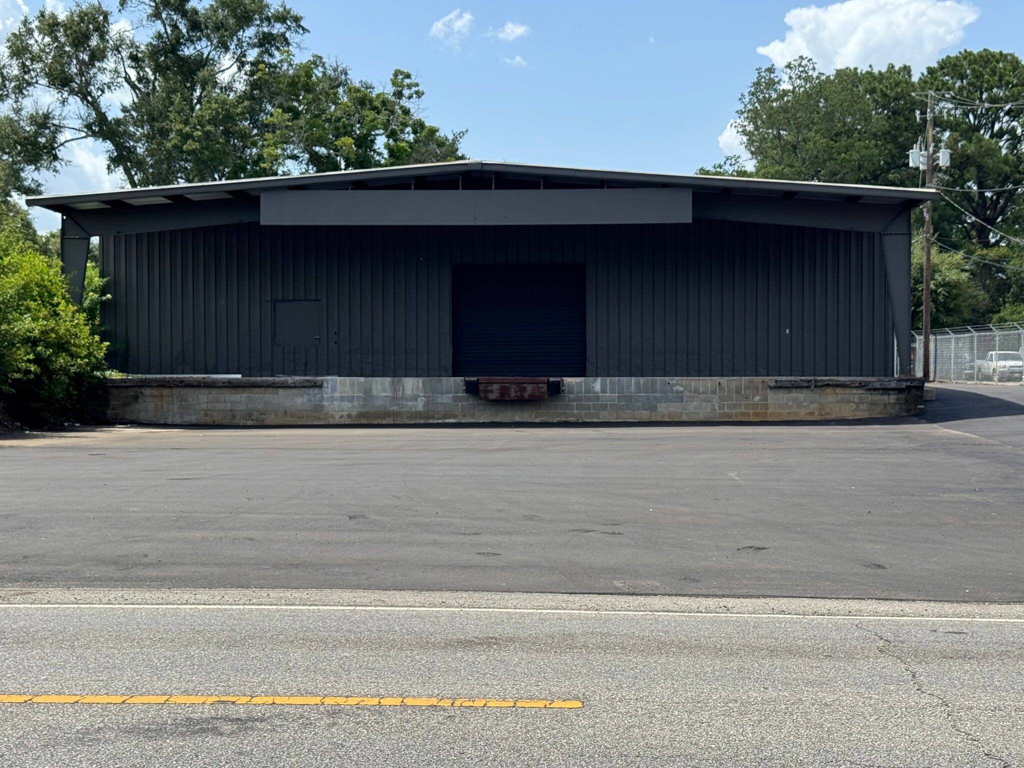 2312 Halls Mill Rd, Mobile, AL for lease Building Photo- Image 1 of 6
