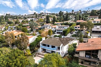 1917 Via Estudillo, Palos Verdes Estates, CA - AÉRIEN Vue de la carte