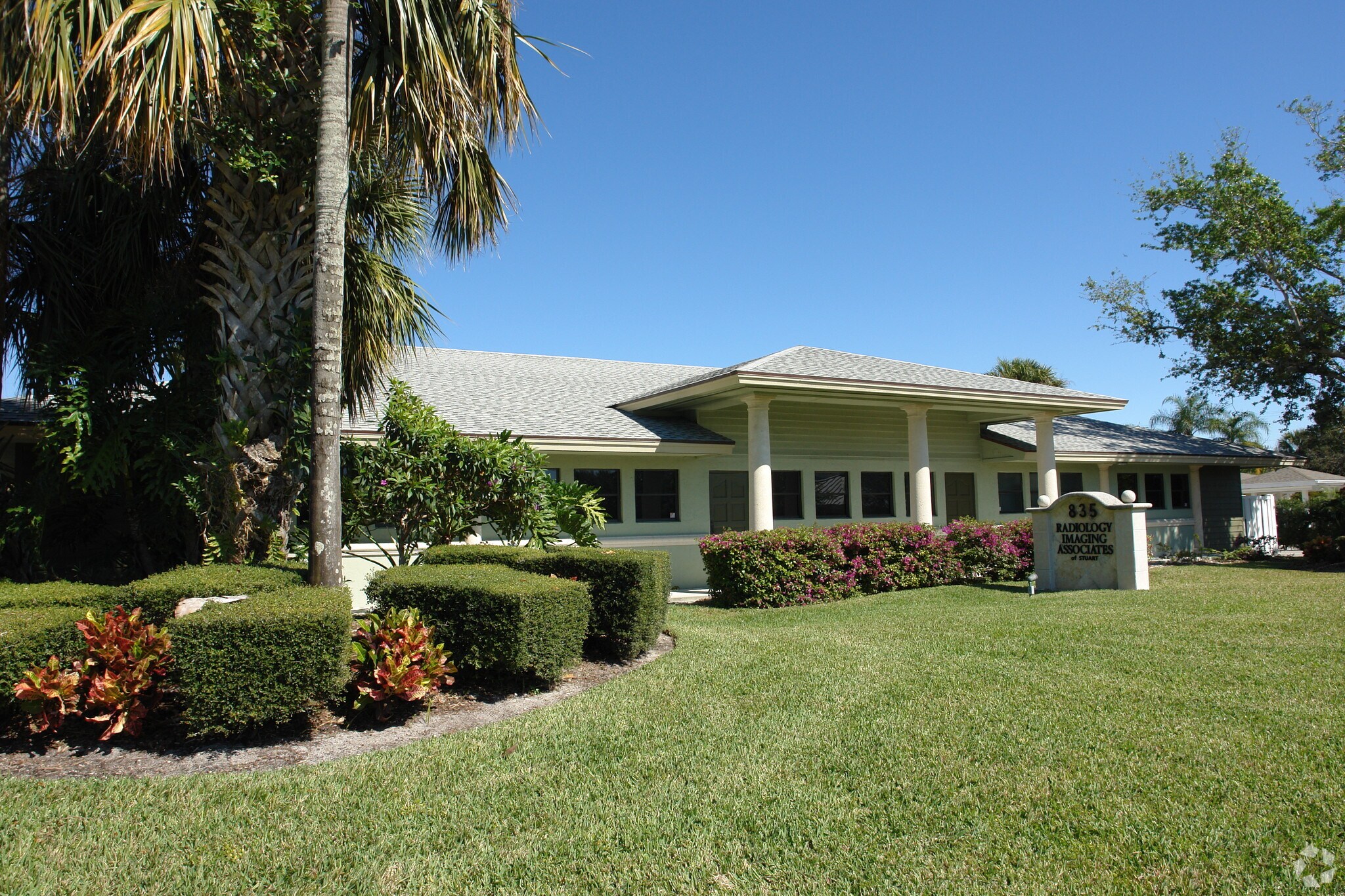 835 SE Osceola St, Stuart, FL à vendre Photo du bâtiment- Image 1 de 16