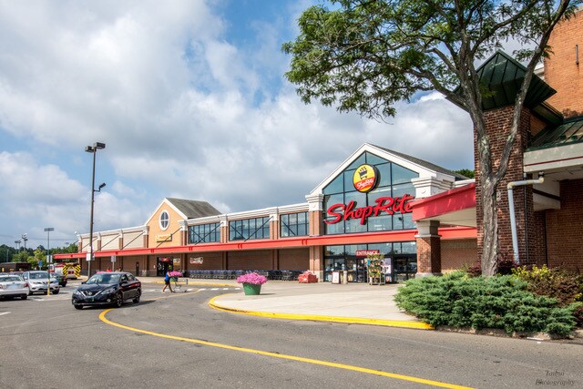 Plus de détails pour 2100 Dixwell Ave, Hamden, CT - Commerce de détail à louer