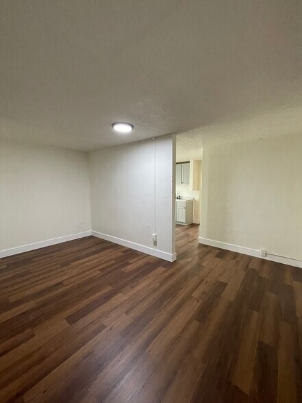 518 N Orange Blossom Trl, Orlando, FL à vendre - Photo du bâtiment - Image 3 de 12