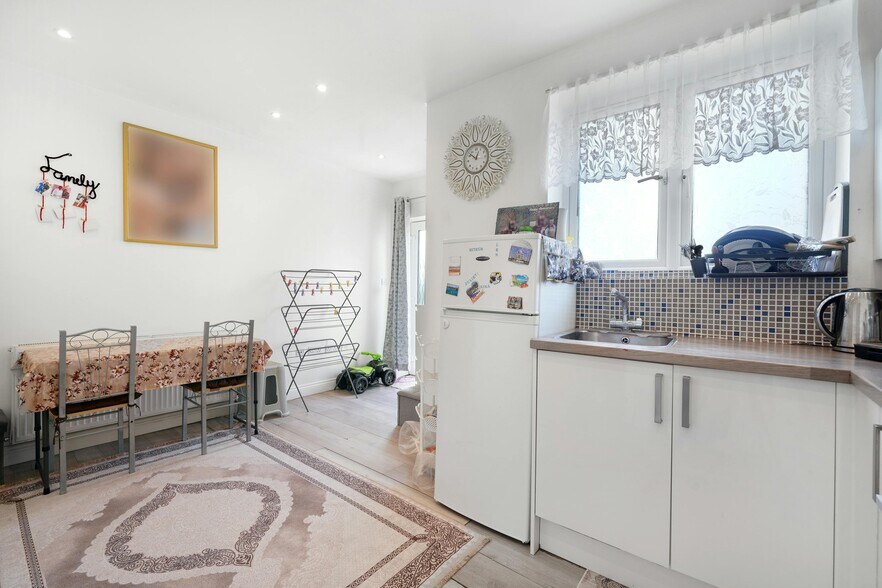 Empire Parade, Londres à vendre - Photo du bâtiment - Image 3 de 12