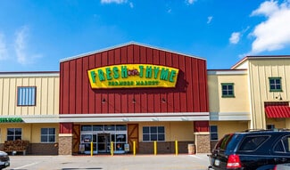 Plus de détails pour 2150 E Kimberly Rd, Davenport, IA - Commerce de détail à louer