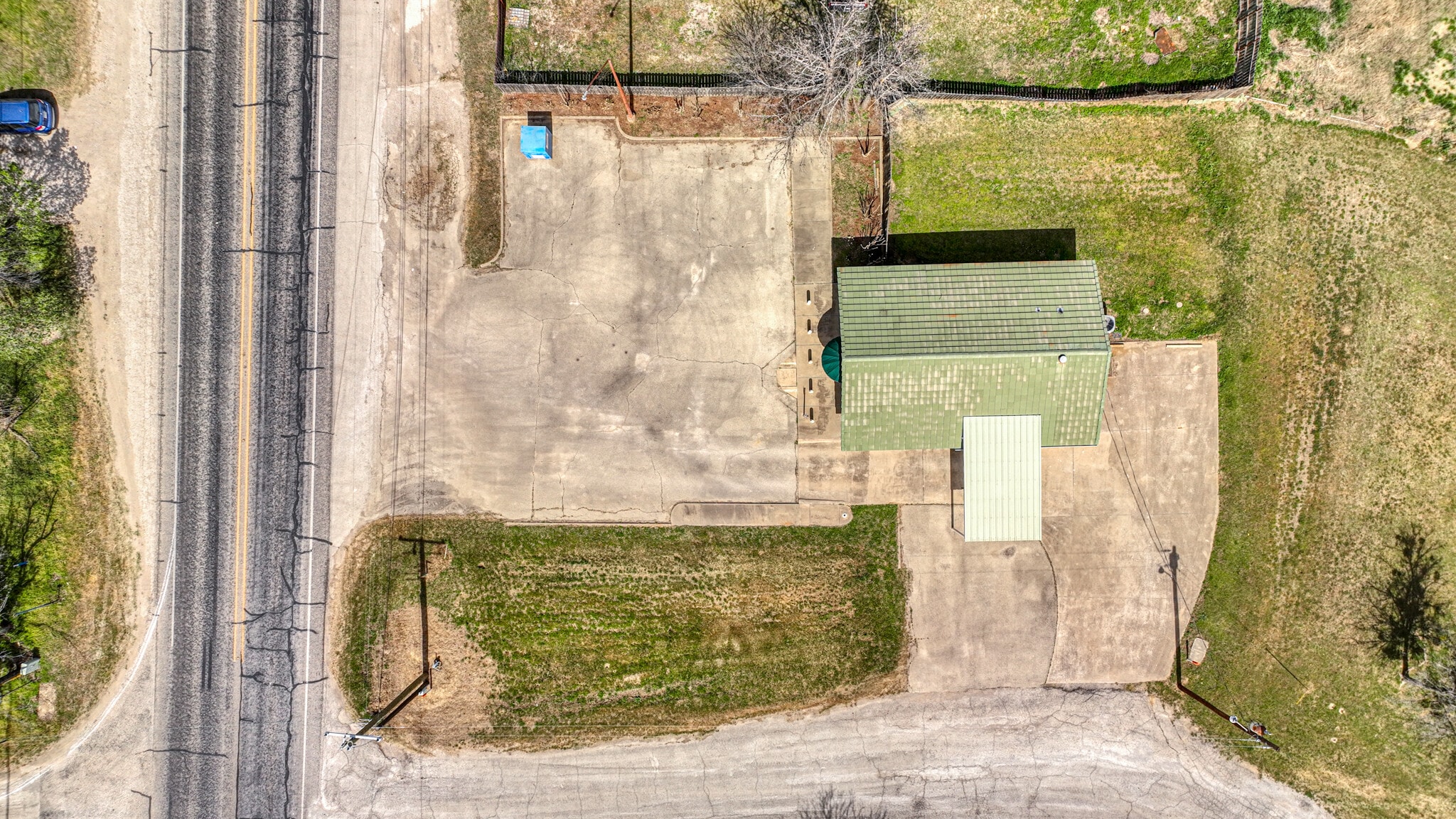 107 Fannin St, Millsap, TX for sale Primary Photo- Image 1 of 23