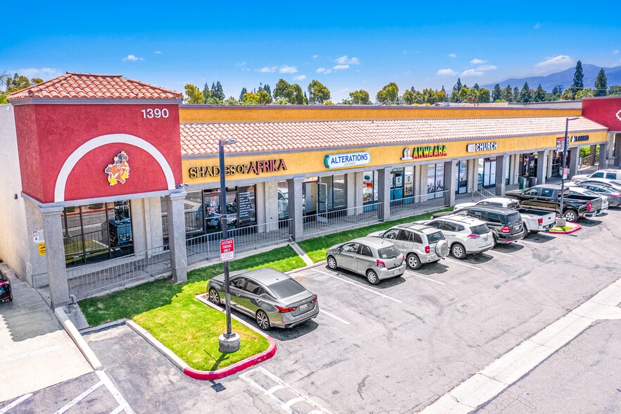 1380-1400 W 6th St, Corona, CA for lease - Primary Photo - Image 2 of 3