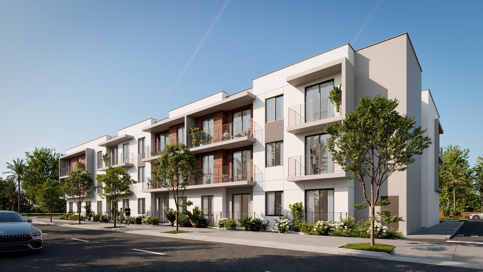 11451 216th st, Miami, FL à vendre - Photo du bâtiment - Image 2 de 10