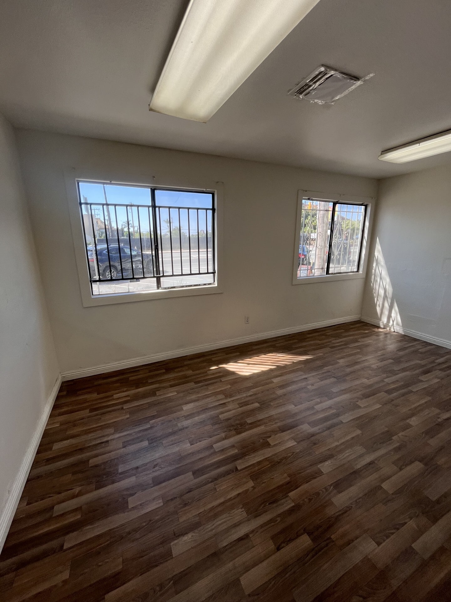 4003-4015 Park Blvd, San Diego, CA for lease Interior Photo- Image 1 of 3
