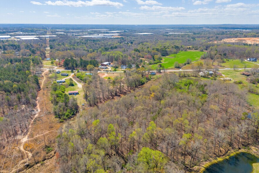 7174 Highway 53, Braselton, GA à vendre - Photo du bâtiment - Image 2 de 13