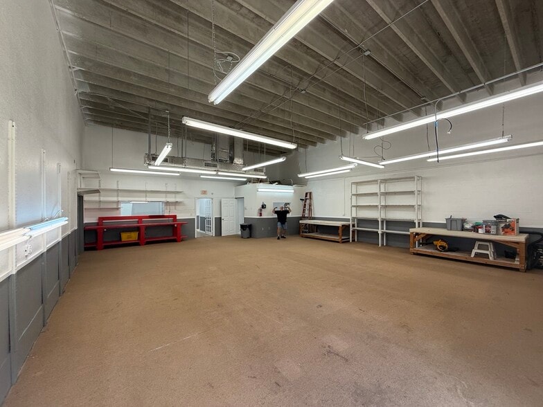 100-112 SW 5th St, Pompano Beach, FL à louer - Photo du bâtiment - Image 3 de 8