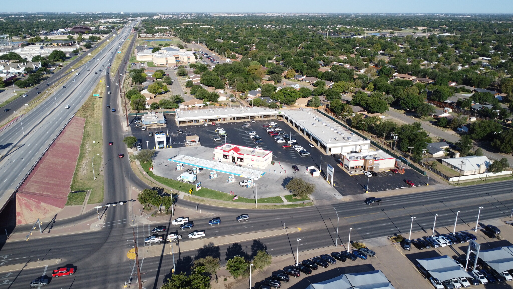 7006 University Ave, Lubbock, TX for lease Primary Photo- Image 1 of 5