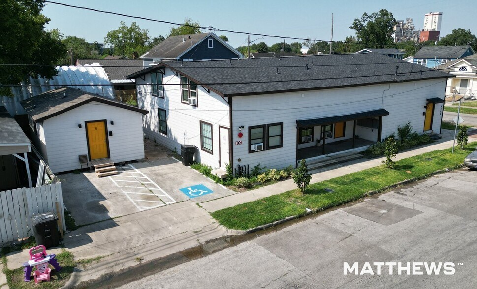 201 Eastwood St, Houston, TX à vendre - Photo du bâtiment - Image 2 de 5