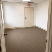 50 Bridge St, Manchester, NH for lease Interior Photo- Image 1 of 7