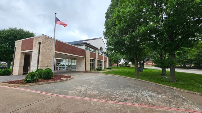 More details for 1450 N Redbud Blvd, McKinney, TX - Office/Medical for Lease