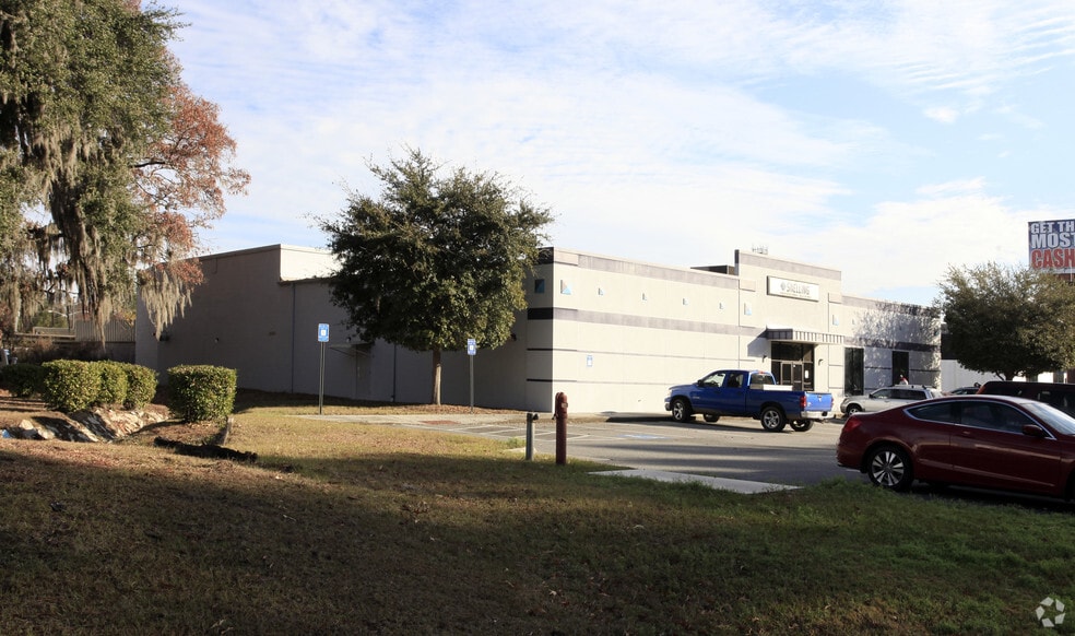 702 Mall Blvd, Savannah, GA for lease - Building Photo - Image 2 of 11