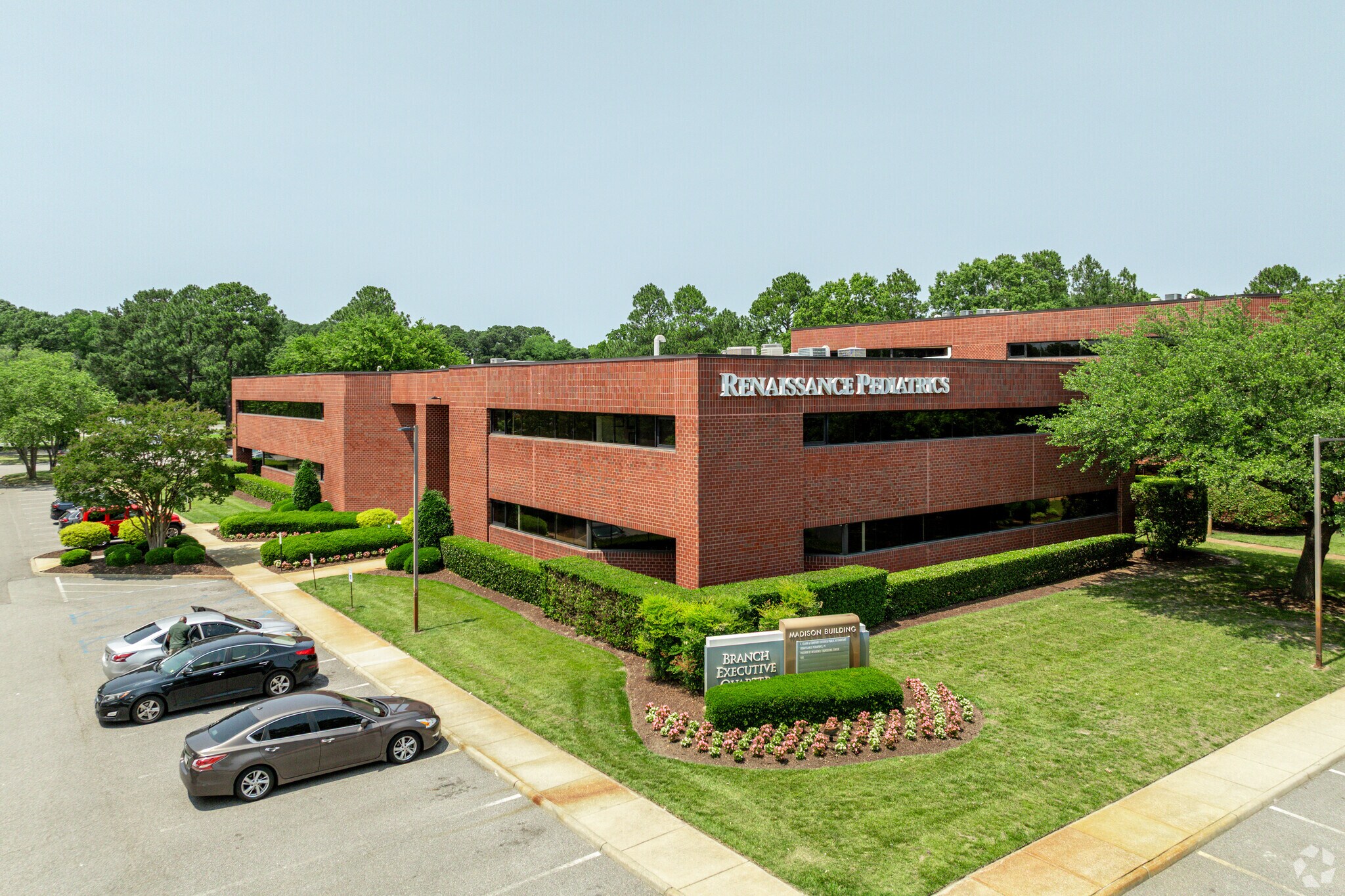 4012 Raintree Rd, Chesapeake, VA à louer Photo principale- Image 1 de 5