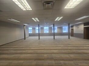 1174 Kingstown Rd, South Kingstown, RI for lease Interior Photo- Image 1 of 12