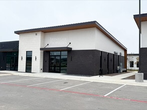 10861 183A Toll Rd, Leander, TX for lease Building Photo- Image 2 of 8