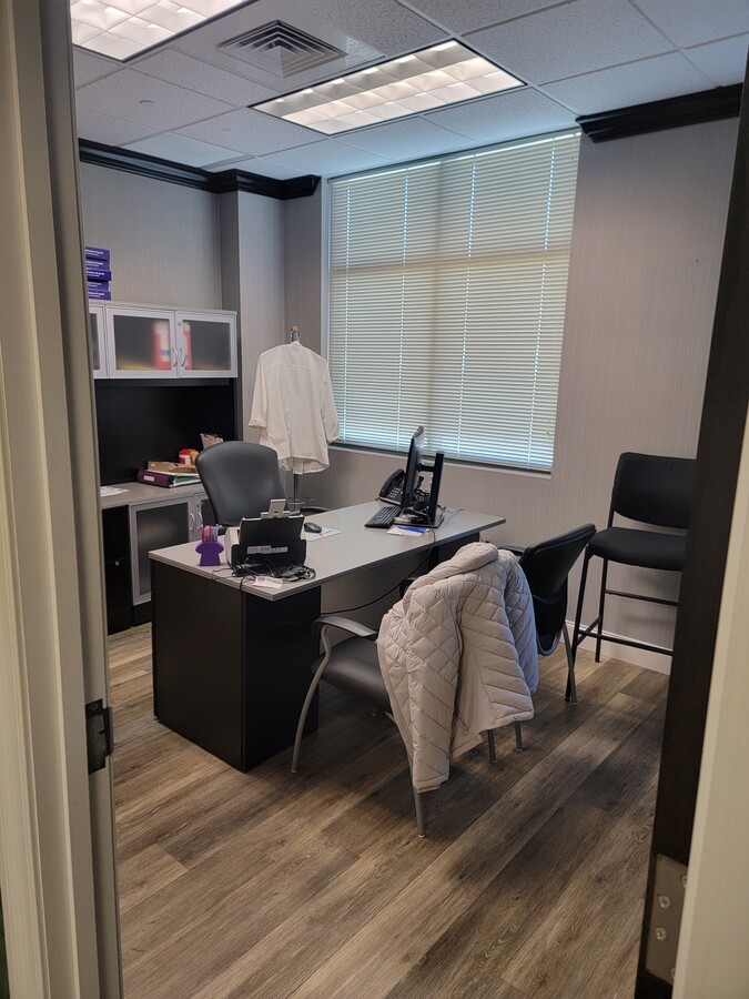 246 Hamburg Tpke, Wayne, NJ 07470 - Unit 203 -  - Interior Photo - Image 1 of 6