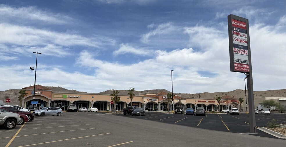 2840 Highway 95, Bullhead City, AZ à louer - Photo du bâtiment - Image 3 de 7