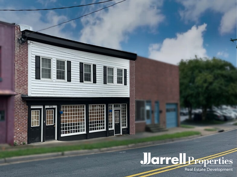 915 Sophia St, Fredericksburg, VA for lease - Building Photo - Image 2 of 3