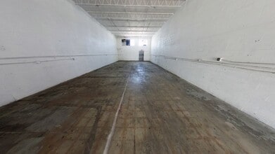 1035-1065 SE 9th Ct, Hialeah, FL for lease Interior Photo- Image 2 of 3