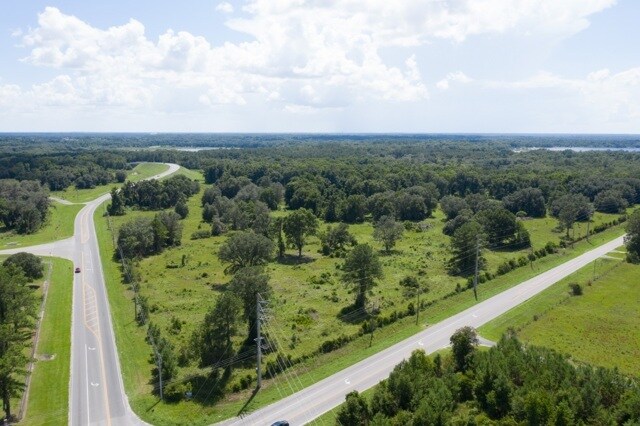 465 Real Terrace/Bascom Norris dr, Lake City, FL for sale - Building Photo - Image 2 of 11