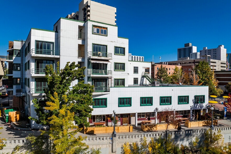 248 W 1st St, Reno, NV for lease - Primary Photo - Image 1 of 4
