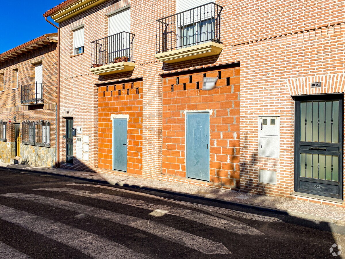 Calle Cedillo, 10, Ugena, TOL 45217 - Unit Puerta 01-02, Esc. 1 - - Interior Photo - Image 2 of 2